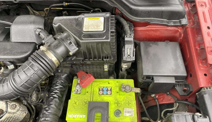 2021 Mahindra XUV300 W8 (O) 1.5 DIESEL, Diesel, Manual, 72,341 km, Engine View - Left