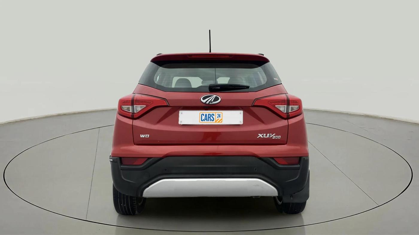 2021 Mahindra XUV300 W8 (O) 1.5 DIESEL, Diesel, Manual, 72,354 km, Back/Rear