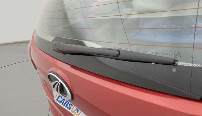 2021 Mahindra XUV300 W8 (O) 1.5 DIESEL, Diesel, Manual, 72,341 km, Rear Wiper