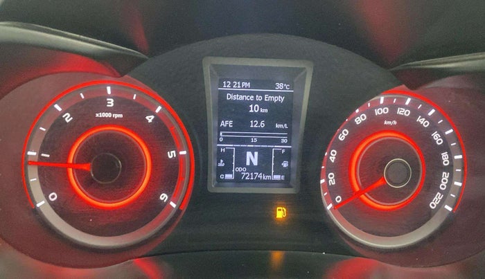 2021 Mahindra XUV300 W8 (O) 1.5 DIESEL, Diesel, Manual, 72,341 km, Odometer Image