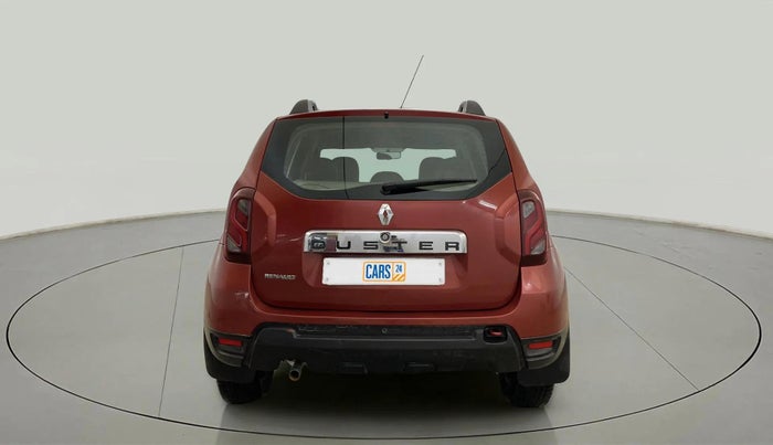 2018 Renault Duster RXS PETROL, Petrol, Manual, 52,944 km, Back/Rear