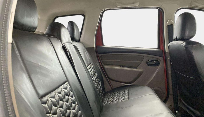 2018 Renault Duster RXS PETROL, Petrol, Manual, 52,944 km, Right Side Rear Door Cabin