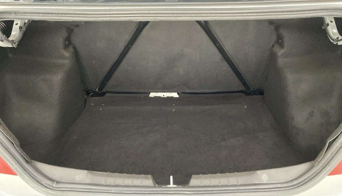 2014 Tata Zest XM PETROL, Petrol, Manual, 60,919 km, Boot Inside