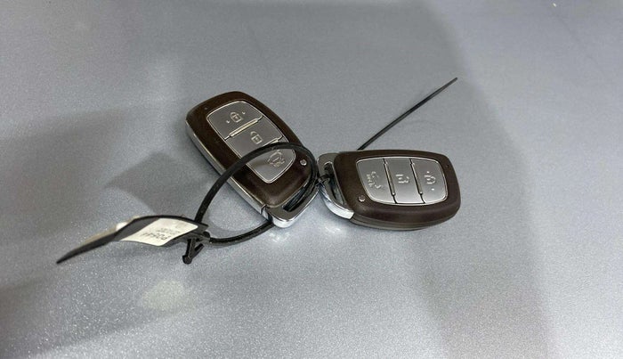 2022 Hyundai Creta S PLUS KNIGHT 1.5 PETROL, Petrol, Manual, 18,398 km, Key Close Up