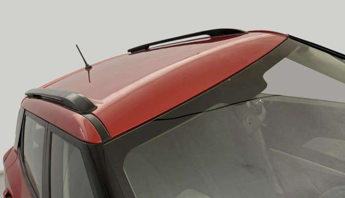 2019 Mahindra XUV300 W6 1.5 DIESEL, Diesel, Manual, 73,499 km, Roof