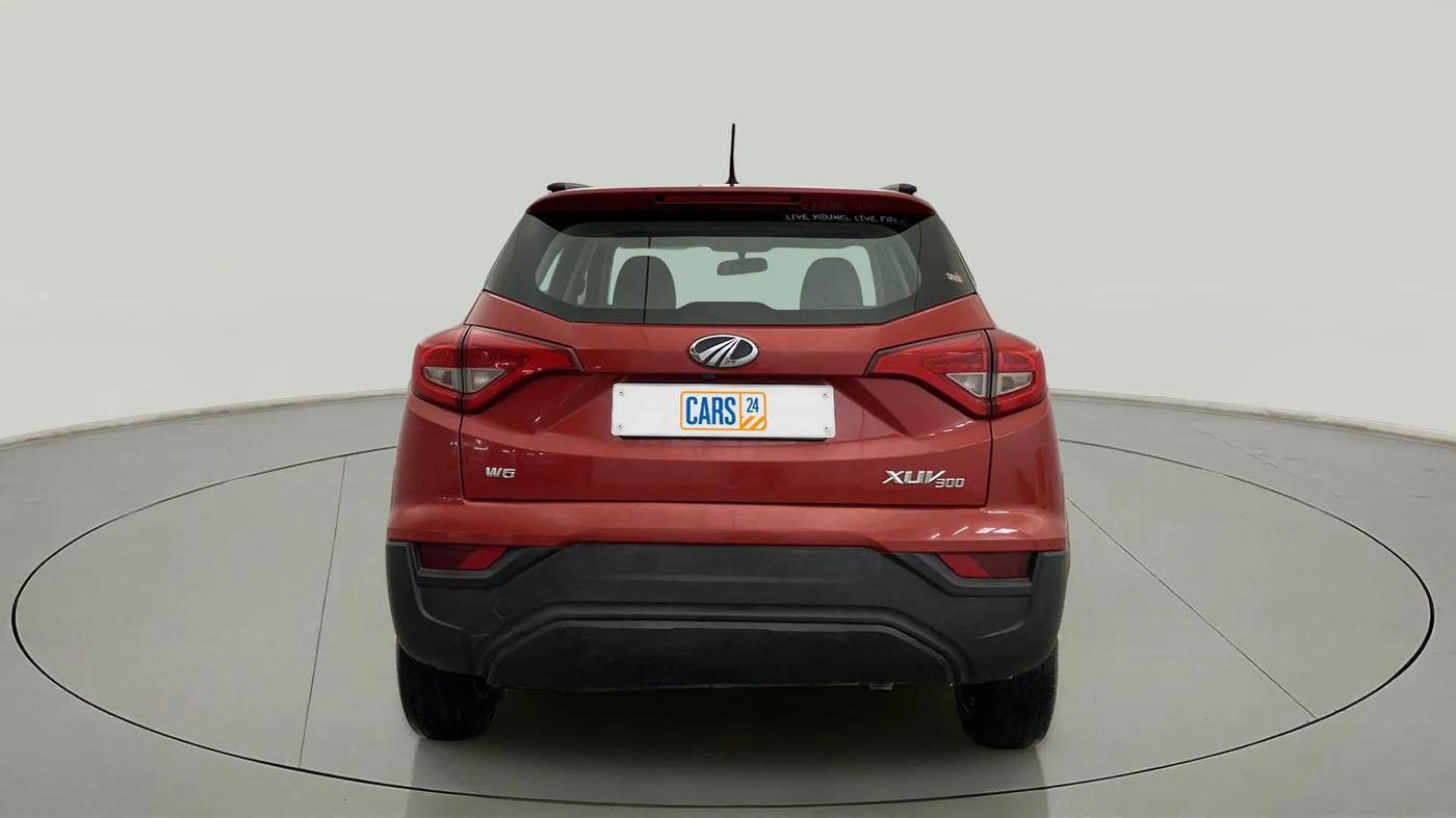 2019 Mahindra XUV300 W6 1.5 DIESEL, Diesel, Manual, 50 km, Back/Rear