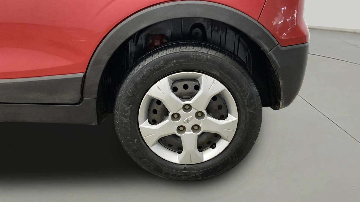 2019 Mahindra XUV300 W6 1.5 DIESEL, Diesel, Manual, 50 km, Left Rear Wheel