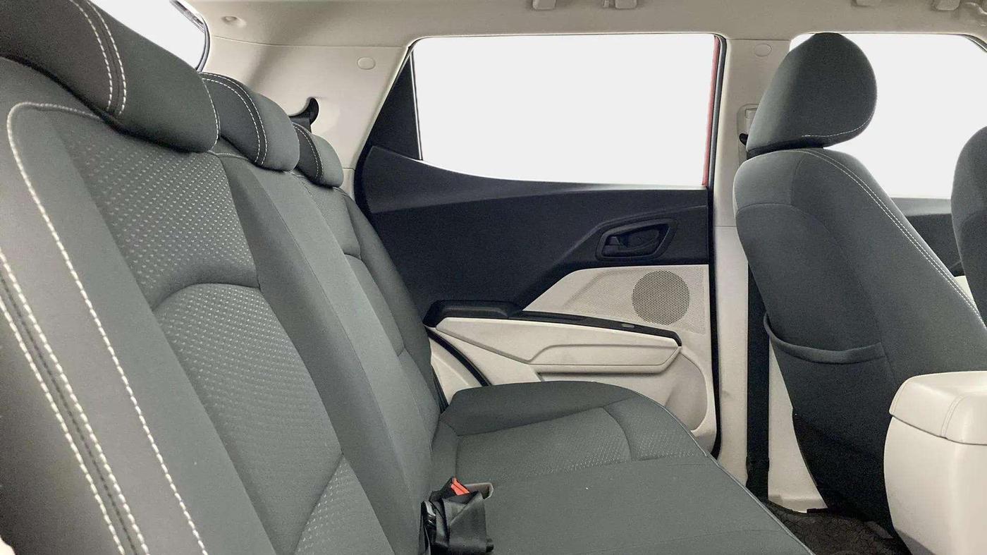 2019 Mahindra XUV300 W6 1.5 DIESEL, Diesel, Manual, 50 km, Right Side Rear Door Cabin