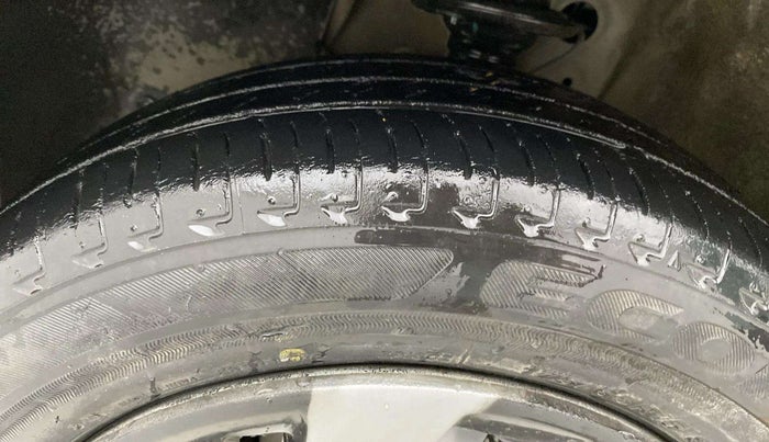 2021 Maruti IGNIS SIGMA 1.2, Petrol, Manual, 68,133 km, Left Front Tyre Tread