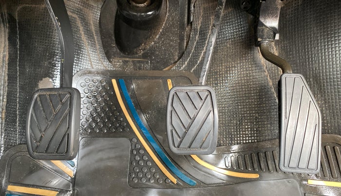 2021 Maruti IGNIS SIGMA 1.2, Petrol, Manual, 68,133 km, Pedals