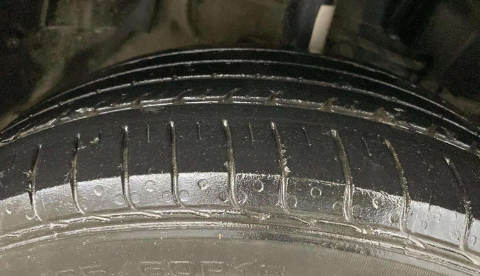 2022 Tata NEXON XE PETROL, Petrol, Manual, 47,852 km, Right Front Tyre Tread