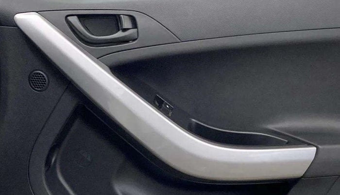 2022 Tata NEXON XE PETROL, Petrol, Manual, 47,852 km, Driver Side Door Panels Control