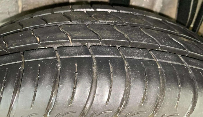 2018 Tata Tiago XTA PETROL, Petrol, Automatic, 27,264 km, Left Rear Tyre Tread