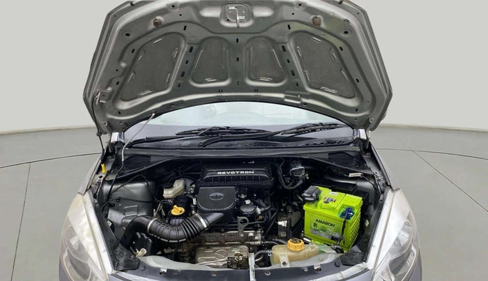 2018 Tata Tiago XTA PETROL, Petrol, Automatic, 27,264 km, Open Bonet