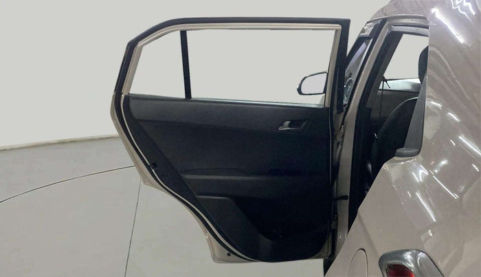 2016 Hyundai Creta SX PLUS 1.6 PETROL, Petrol, Manual, 35,777 km, LHS Rear Door