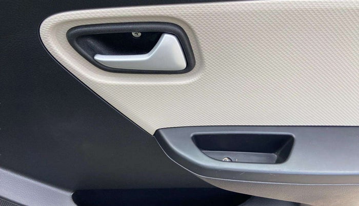 2022 Maruti Alto LXI O, Petrol, Manual, 2,565 km, Driver Side Door Panels Control