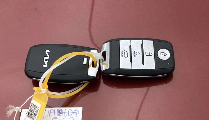 2023 KIA SONET GTX PLUS 1.0 TURBO PETROL DCT, Petrol, Automatic, 17,831 km, Key Close Up