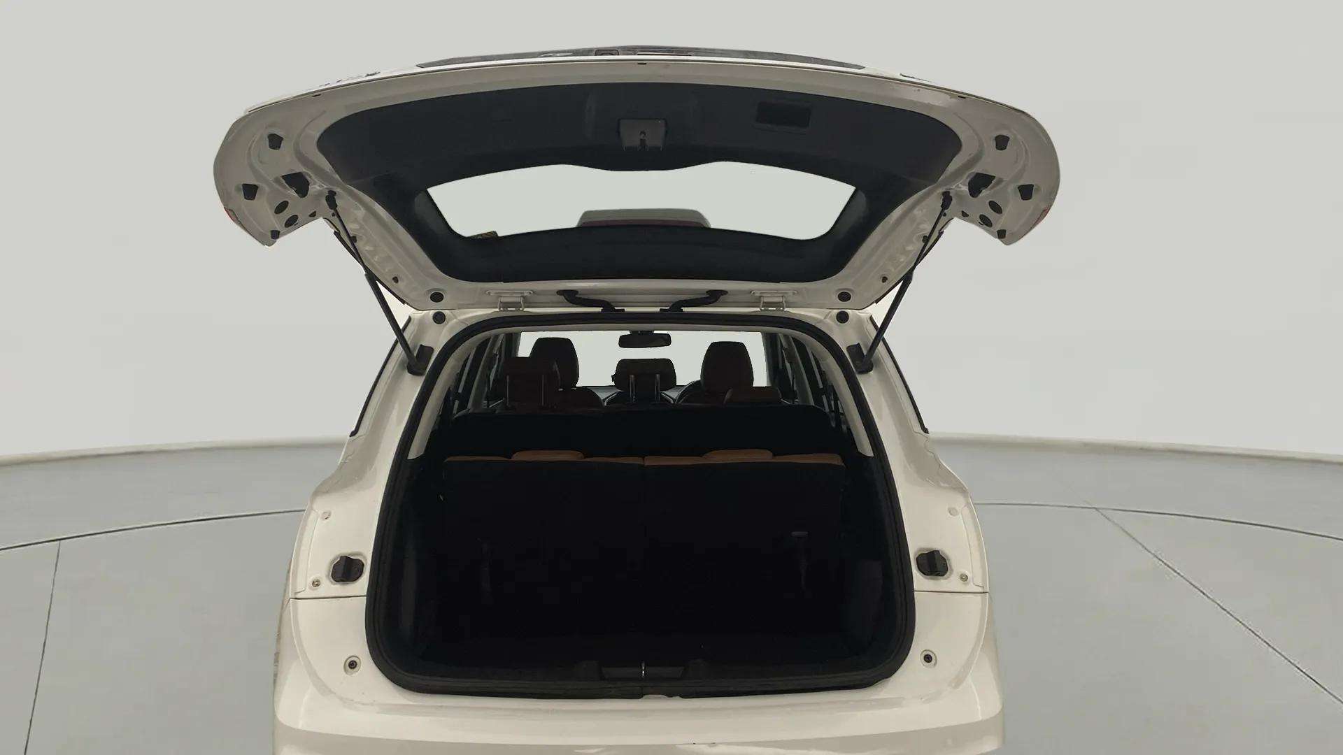 Boot-Open-Top-Half-View-43