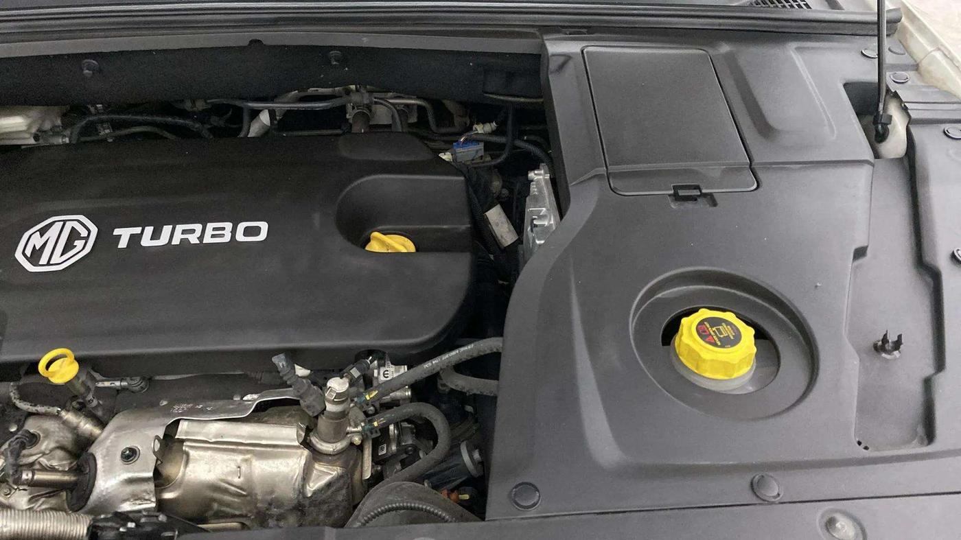 2022 MG HECTOR PLUS SELECT 2.0 DIESEL TURBO MT 7-STR, Diesel, Manual, 51,387 km, Engine View - Left