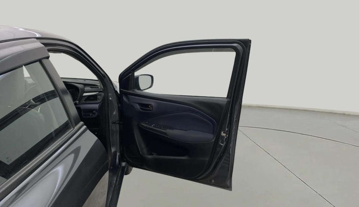2022 Maruti Baleno DELTA PETROL 1.2, Petrol, Manual, 23,704 km, RHS Front Door
