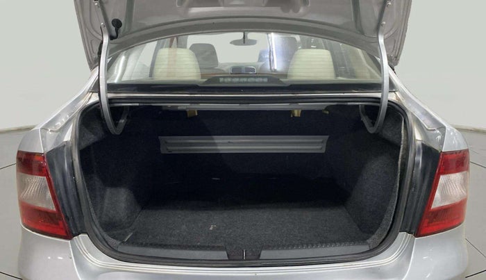 2016 Skoda Rapid 1.5 TDI CR STYLE PLUS AT, Diesel, Automatic, 57,453 km, Boot Inside