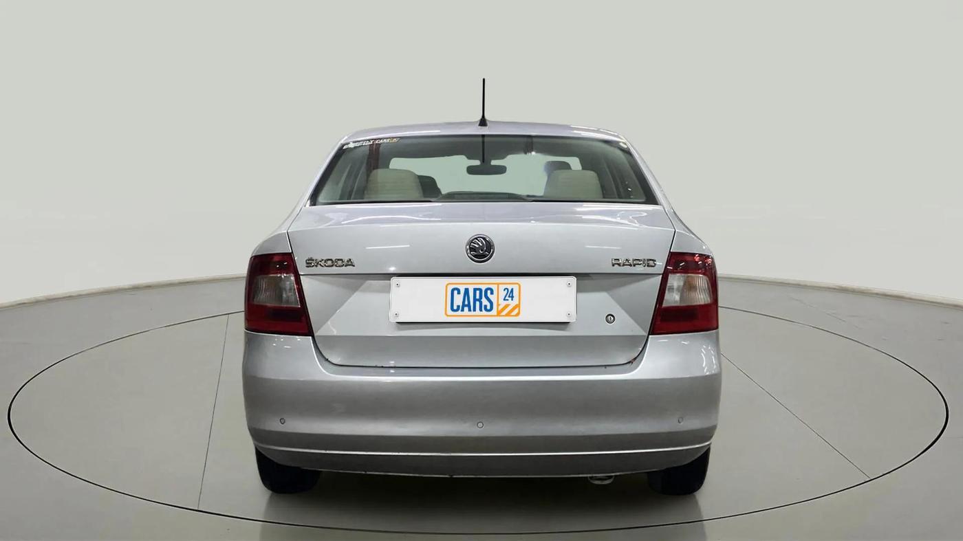 2016 Skoda Rapid 1.5 TDI CR STYLE PLUS AT, Diesel, Automatic, 57,453 km, Back/Rear