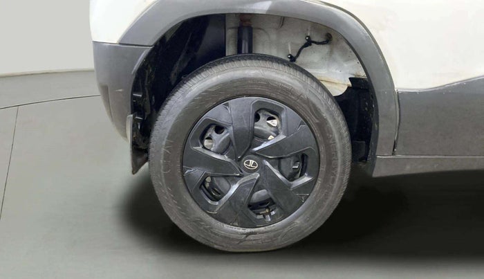 2024 Tata PUNCH ADVENTURE RHYTHM CNG MT, CNG, Manual, 21,337 km, Right Rear Wheel