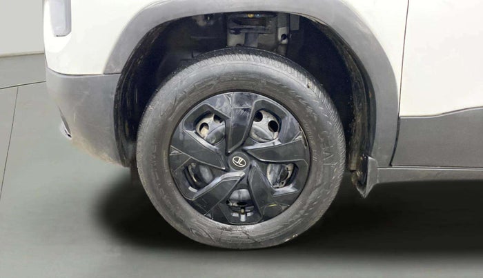 2024 Tata PUNCH ADVENTURE RHYTHM CNG MT, CNG, Manual, 21,337 km, Left Front Wheel