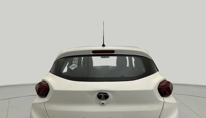 2024 Tata PUNCH ADVENTURE RHYTHM CNG MT, CNG, Manual, 21,337 km, Rear Windshield