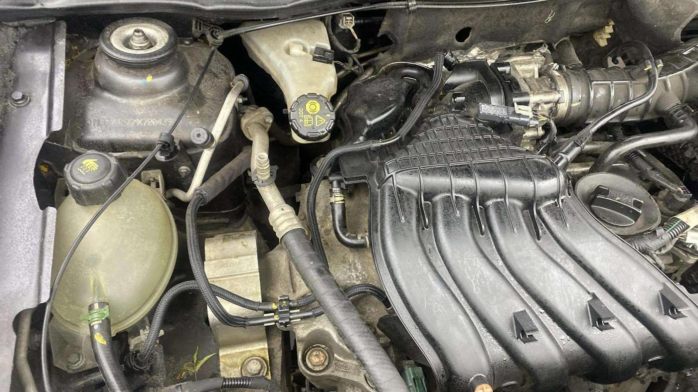2019 Renault Duster RXS OPT CVT, Petrol, Automatic, 66,221 km, Engine View - Right
