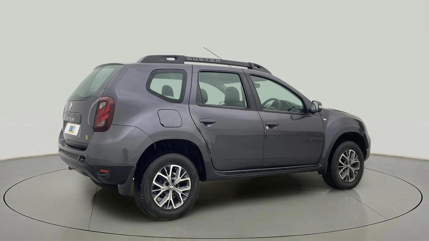 2019 Renault Duster RXS OPT CVT, Petrol, Automatic, 66,221 km, Right Back Diagonal