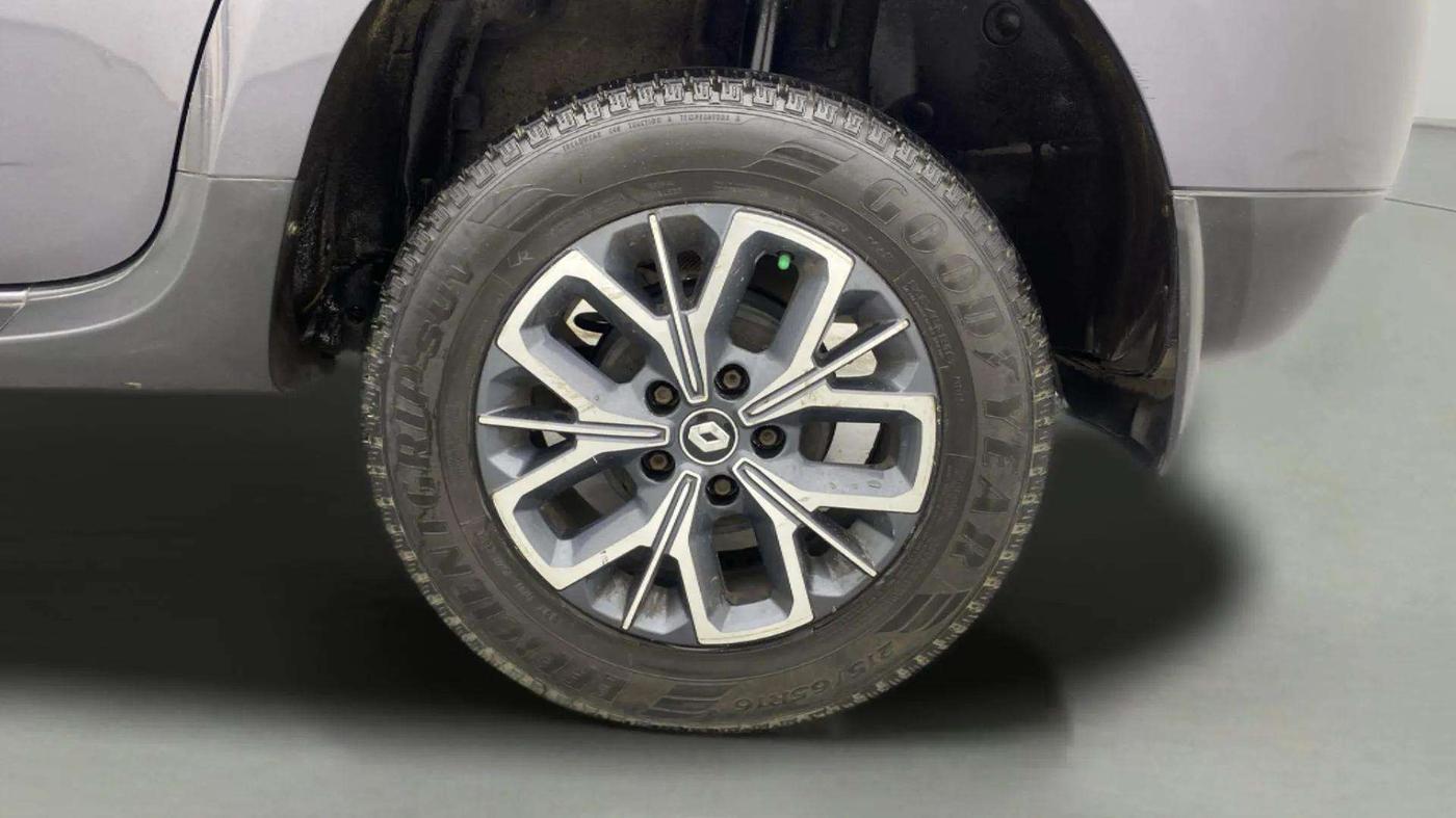 2019 Renault Duster RXS OPT CVT, Petrol, Automatic, 66,221 km, Left Rear Wheel