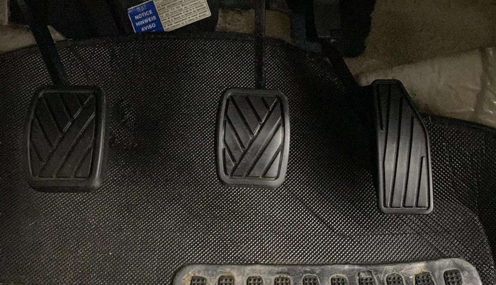 2018 Maruti Dzire VXI, Petrol, Manual, 57,750 km, Pedals