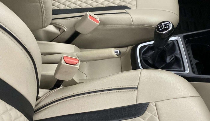 2018 Maruti Dzire VXI, Petrol, Manual, 57,750 km, Gear Lever