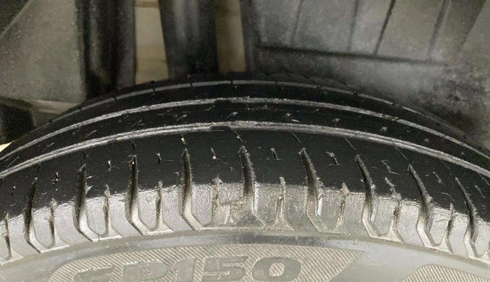 2018 Maruti Dzire VXI, Petrol, Manual, 57,750 km, Right Rear Tyre Tread