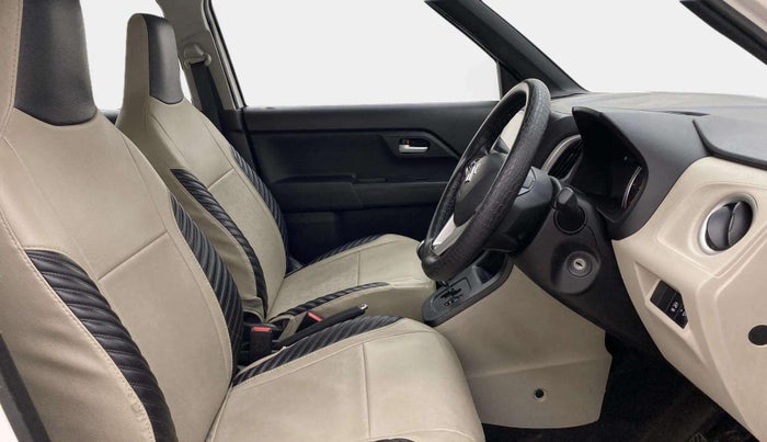 2022 Maruti New Wagon-R ZXI PLUS 1.2 AMT, Petrol, Automatic, 31,552 km, Right Side Front Door Cabin