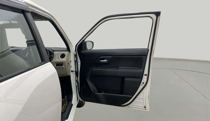 2022 Maruti New Wagon-R ZXI PLUS 1.2 AMT, Petrol, Automatic, 31,552 km, RHS Front Door