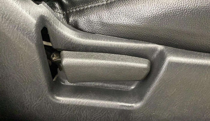 2020 Maruti Alto LXI, Petrol, Manual, 32,179 km, Driver Side Adjustment Panel