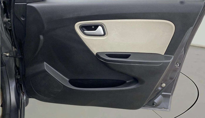 2020 Maruti Alto LXI, Petrol, Manual, 32,179 km, Driver Side Door Panels Control