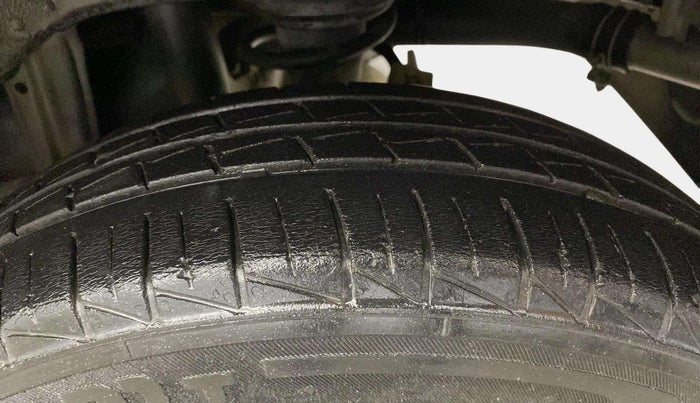 2020 Maruti Alto LXI, Petrol, Manual, 32,179 km, Left Rear Tyre Tread