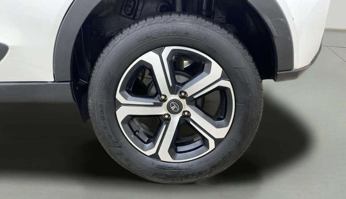 2023 Tata NEXON XZA PLUS PETROL, Petrol, Automatic, 20,365 km, Left Rear Wheel