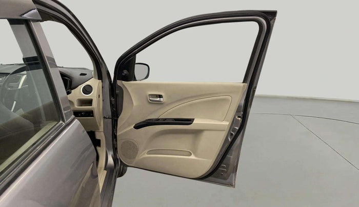2021 Maruti Celerio VXI CNG, CNG, Manual, 22,952 km, RHS Front Door