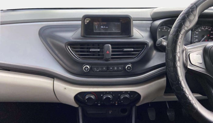 2021 Tata ALTROZ XE PETROL, Petrol, Manual, 62,134 km, Air Conditioner