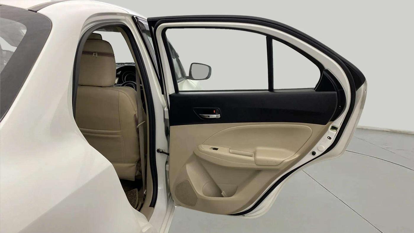 2022 Maruti Dzire ZXI CNG, CNG, Manual, 28,176 km, RHS Rear Door