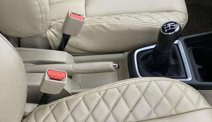 2022 Maruti Dzire ZXI CNG, CNG, Manual, 28,048 km, Gear Lever