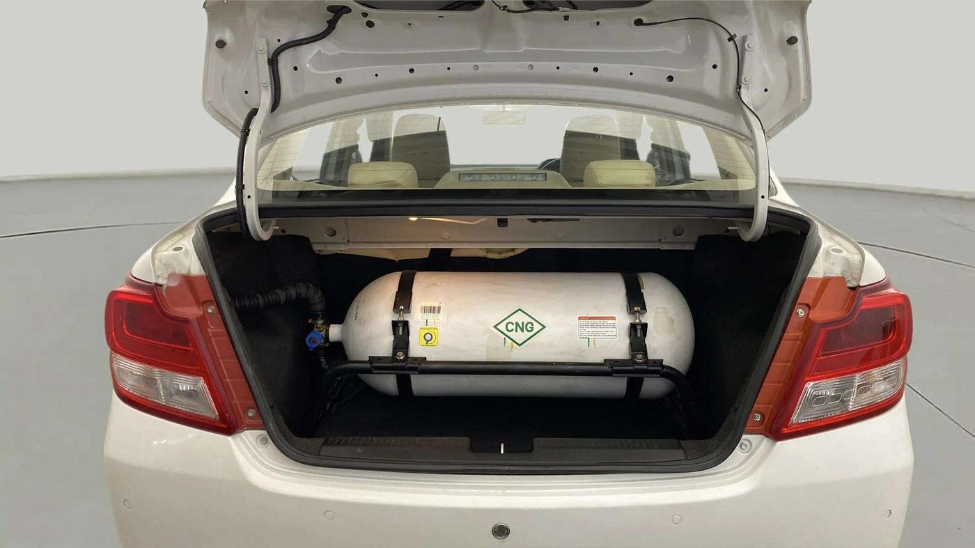 2022 Maruti Dzire ZXI CNG, CNG, Manual, 28,176 km, Boot Inside