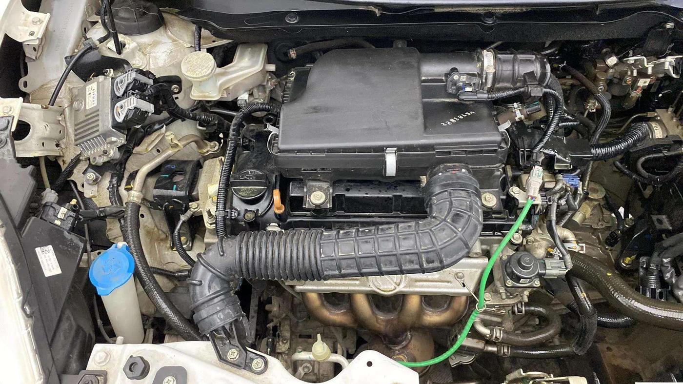 2022 Maruti Dzire ZXI CNG, CNG, Manual, 28,176 km, Engine View - Right