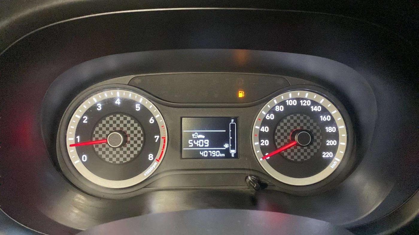 2021 Hyundai AURA S 1.2, Petrol, Manual, 40,746 km, Odometer Image