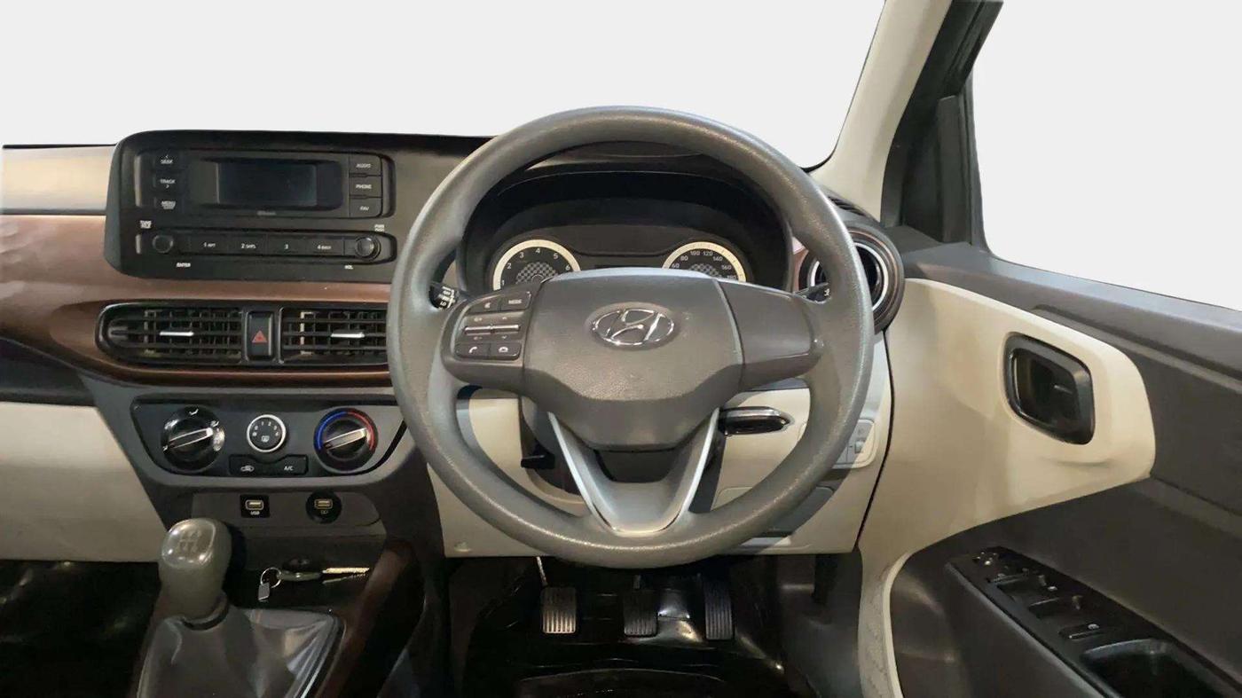 2021 Hyundai AURA S 1.2, Petrol, Manual, 40,746 km, Steering Wheel Close Up