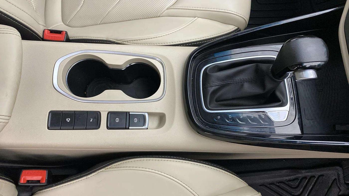 2022 MG HECTOR SHARP 1.5 CVT PETROL DUAL TONE, Petrol, Automatic, 26,386 km, Gear Lever